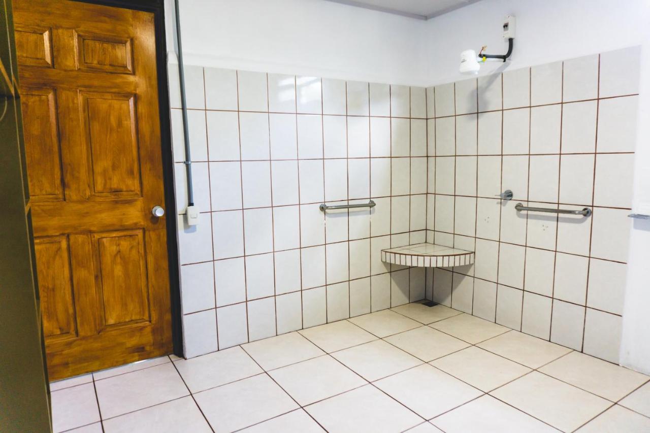 Cabinas El Prado San Isidro De El General Kültér fotó